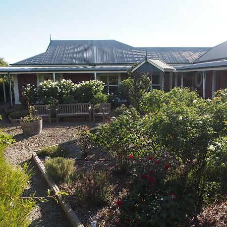 Bed & Breakfast At Tiffany'S Mclaren Vale Bagian luar foto